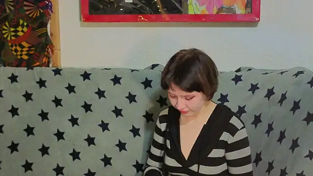 Snapshot of ReincarnatedAngel chatting on 10-29-25, 04:42 ReincarnatedAngel online show from 10-29-25, 04:42