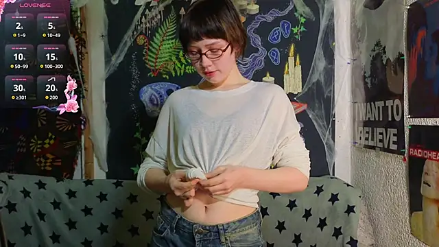 Snapshot of ReincarnatedAngel chatting on 11-14-25, 07:56 ReincarnatedAngel online show from 11-14-25, 07:56