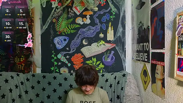 Snapshot of ReincarnatedAngel chatting on 11-26-25, 08:54 ReincarnatedAngel online show from 11-26-25, 08:54