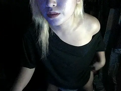 Snapshot of ur_babyjamella chatting on 03-01-26, 12:51 ur babyjamella online show from 03-01-26, 12:51