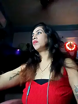 Snapshot of Darling_Annie chatting on 11-19-25, 07:14 Darling Annie online show from 11-19-25, 07:14