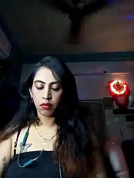 Snapshot of Darling_Annie chatting on 12-04-25, 06:38 Darling Annie online show from 12-04-25, 06:38