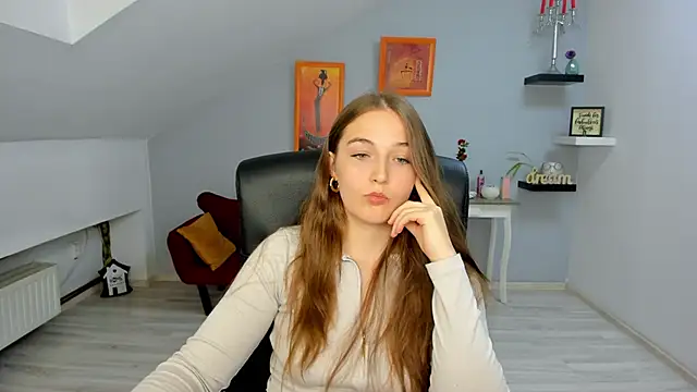 AnneWilsonn online show from 11-10-25, 12:26