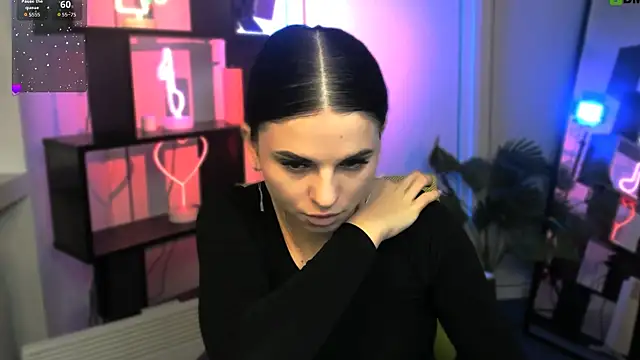 Snapshot of sendi_cais chatting on 12-04-25, 06:44 sendi cais online show from 12-04-25, 06:44