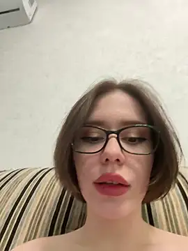 Snapshot of AzumiTyan chatting on 10-16-25, 03:35 AzumiTyan online show from 10-16-25, 03:35