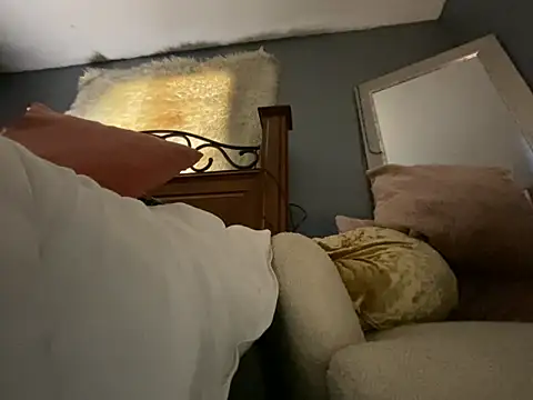 Snapshot of queenkelly1234 chatting on 01-18-26, 04:33 queenkelly1234 online show from 01-18-26, 04:33