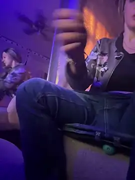 Snapshot of queenkelly1234 chatting on 03-13-26, 09:21 queenkelly1234 online show from 03-13-26, 09:21