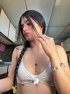 Snapshot of PamelaJonsom_ chatting on 12-02-25, 01:39 PamelaJonsom online show from 12-02-25, 01:39