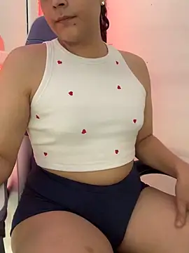 La-Gatiita-trans online show from 11-25-25, 03:45