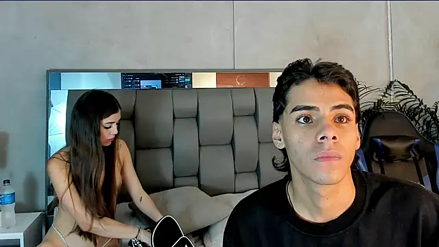 Kendra and liam online show from 11-18-25, 11:58