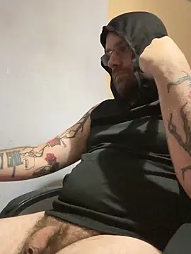 Snapshot of Otis_Firefly chatting on 10-23-25, 06:06 Otis Firefly online show from 10-23-25, 06:06