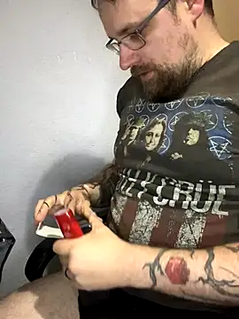 Snapshot of Otis_Firefly chatting on 11-03-25, 07:15 Otis Firefly online show from 11-03-25, 07:15