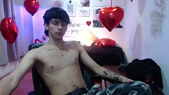 AmethystShadow17 online show from 02-16-26, 08:16