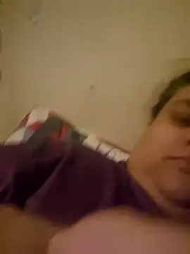 Snapshot of BigBusty_VoluptuousMilfX chatting on 11-10-25, 09:36 BigBusty VoluptuousMilfX online show from 11-10-25, 09:36