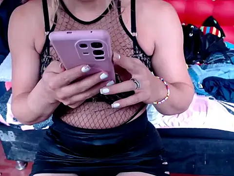 Snapshot of Camila_stacy chatting on 11-30-25, 09:08 Camila stacy online show from 11-30-25, 09:08