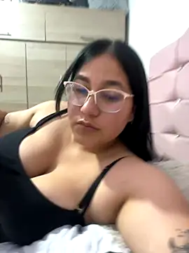 Snapshot of kassandra_luxury chatting on 11-04-25, 09:36 kassandra luxury online show from 11-04-25, 09:36