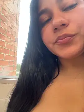 Snapshot of kassandra_luxury chatting on 11-15-25, 06:37 kassandra luxury online show from 11-15-25, 06:37