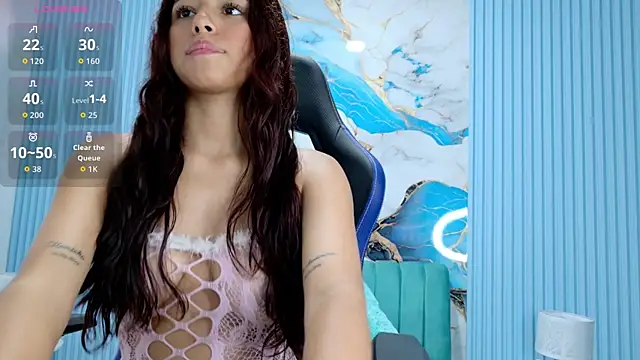 Snapshot of dafne17_ chatting on 10-16-25, 01:45 dafne17 online show from 10-16-25, 01:45