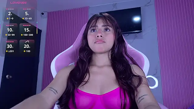 Snapshot of dafne17_ chatting on 11-15-25, 03:08 dafne17 online show from 11-15-25, 03:08