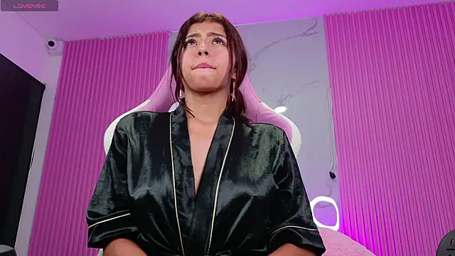 dafne17  online show from 02-27-26, 08:36