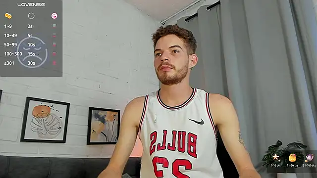 Snapshot of MATEO_HUNTER chatting on 11-13-25, 03:27 MATEO HUNTER online show from 11-13-25, 03:27