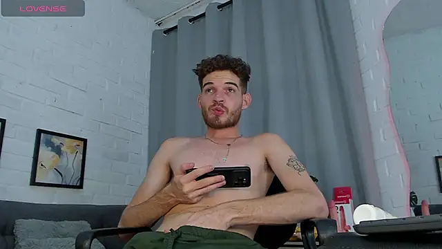 MATEO HUNTER online show from 12-19-25, 05:25