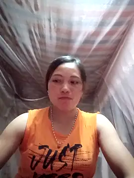 Snapshot of huhu-sexxy chatting on 10-16-25, 12:28 huhu-sexxy online show from 10-16-25, 12:28