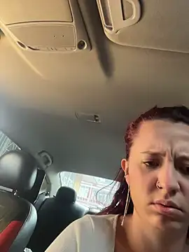 Snapshot of Zoe_fire chatting on 11-17-25, 01:17 Zoe fire online show from 11-17-25, 01:17