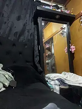 Zoe fire online show from 01-15-26, 01:54