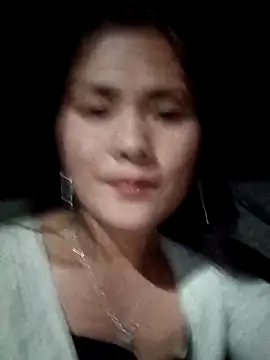 Snapshot of Lyssa-a chatting on 11-05-25, 02:50 Lyssa-a online show from 11-05-25, 02:50