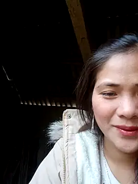 Snapshot of Lyssa-a chatting on 11-21-25, 04:33 Lyssa-a online show from 11-21-25, 04:33