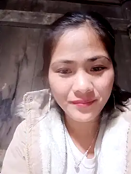 Snapshot of Lyssa-a chatting on 11-21-25, 04:38 Lyssa-a online show from 11-21-25, 04:38