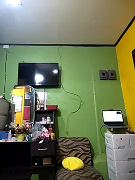 Snapshot of CockBiter83 chatting on 10-31-25, 08:04 CockBiter83 online show from 10-31-25, 08:04