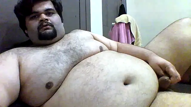 Snapshot of ShavenScope24 chatting on 11-23-25, 03:56 ShavenScope24 online show from 11-23-25, 03:56