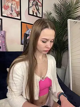 Snapshot of MiyaMeow- chatting on 11-26-25, 01:12 MiyaMeow- online show from 11-26-25, 01:12