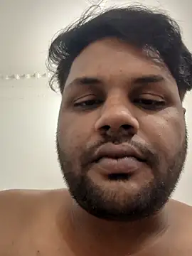 Snapshot of Akki19989 chatting on 11-01-25, 09:39 Akki19989 online show from 11-01-25, 09:39