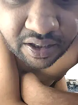 Snapshot of Akki19989 chatting on 11-16-25, 03:39 Akki19989 online show from 11-16-25, 03:39