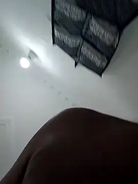 Snapshot of Akki19989 chatting on 11-22-25, 09:52 Akki19989 online show from 11-22-25, 09:52