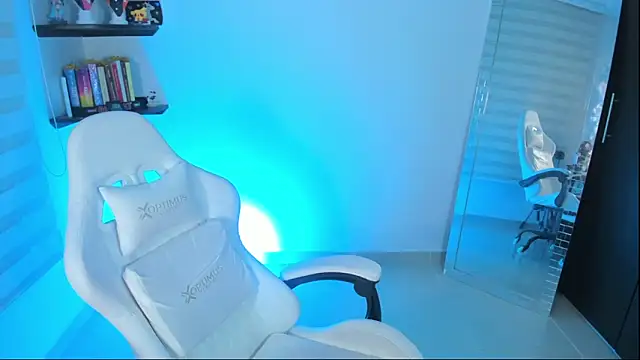 kittyrush  online show from 11-18-25, 07:02