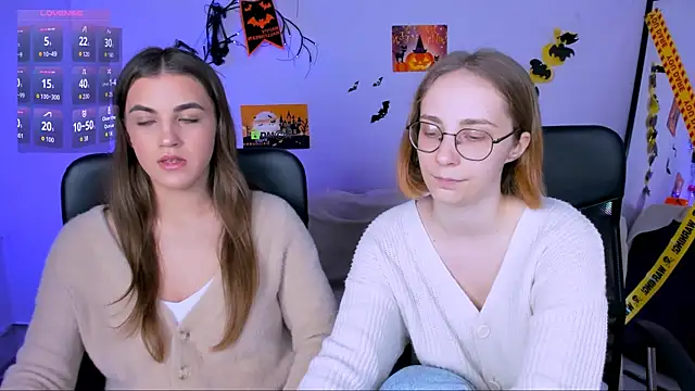 Snapshot of evalora_vei chatting on 10-24-25, 12:34 evalora vei online show from 10-24-25, 12:34