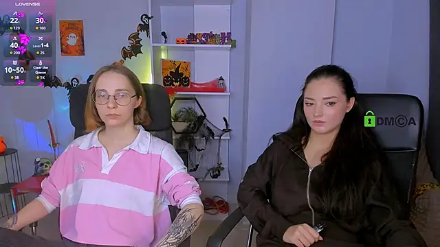 Snapshot of evalora_vei chatting on 10-30-25, 01:34 evalora vei online show from 10-30-25, 01:34