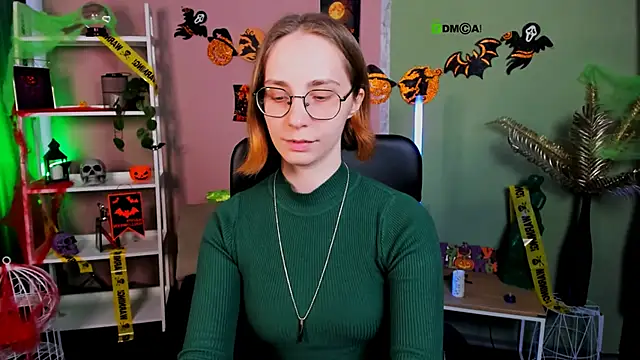 Snapshot of evalora_vei chatting on 11-01-25, 01:13 evalora vei online show from 11-01-25, 01:13