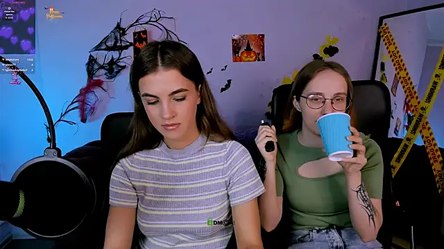 Snapshot of evalora_vei chatting on 11-05-25, 01:33 evalora vei online show from 11-05-25, 01:33