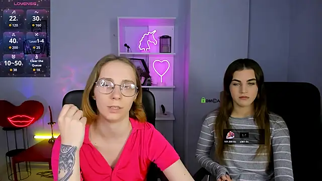 Snapshot of evalora_vei chatting on 11-16-25, 01:17 evalora vei online show from 11-16-25, 01:17