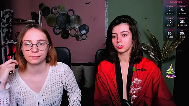 Snapshot of evalora_vei chatting on 12-03-25, 05:00 evalora vei online show from 12-03-25, 05:00