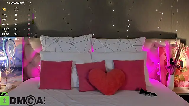 Snapshot of bimbary chatting on 10-20-25, 12:44 bimbary online show from 10-20-25, 12:44