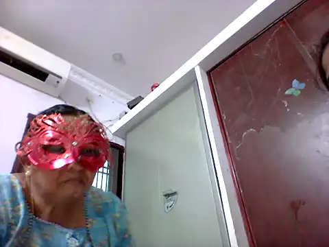 Snapshot of Anasuyatelugu chatting on 11-04-25, 10:58 Anasuyatelugu online show from 11-04-25, 10:58