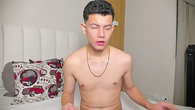 Snapshot of FireGuy_99 chatting on 11-21-25, 12:48 FireGuy 99 online show from 11-21-25, 12:48