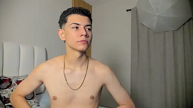 Snapshot of FireGuy_99 chatting on 12-02-25, 01:28 FireGuy 99 online show from 12-02-25, 01:28