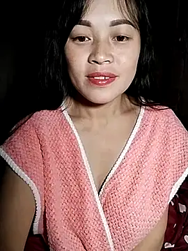 Snapshot of Hani-i chatting on 11-21-25, 02:27 Hani-i online show from 11-21-25, 02:27